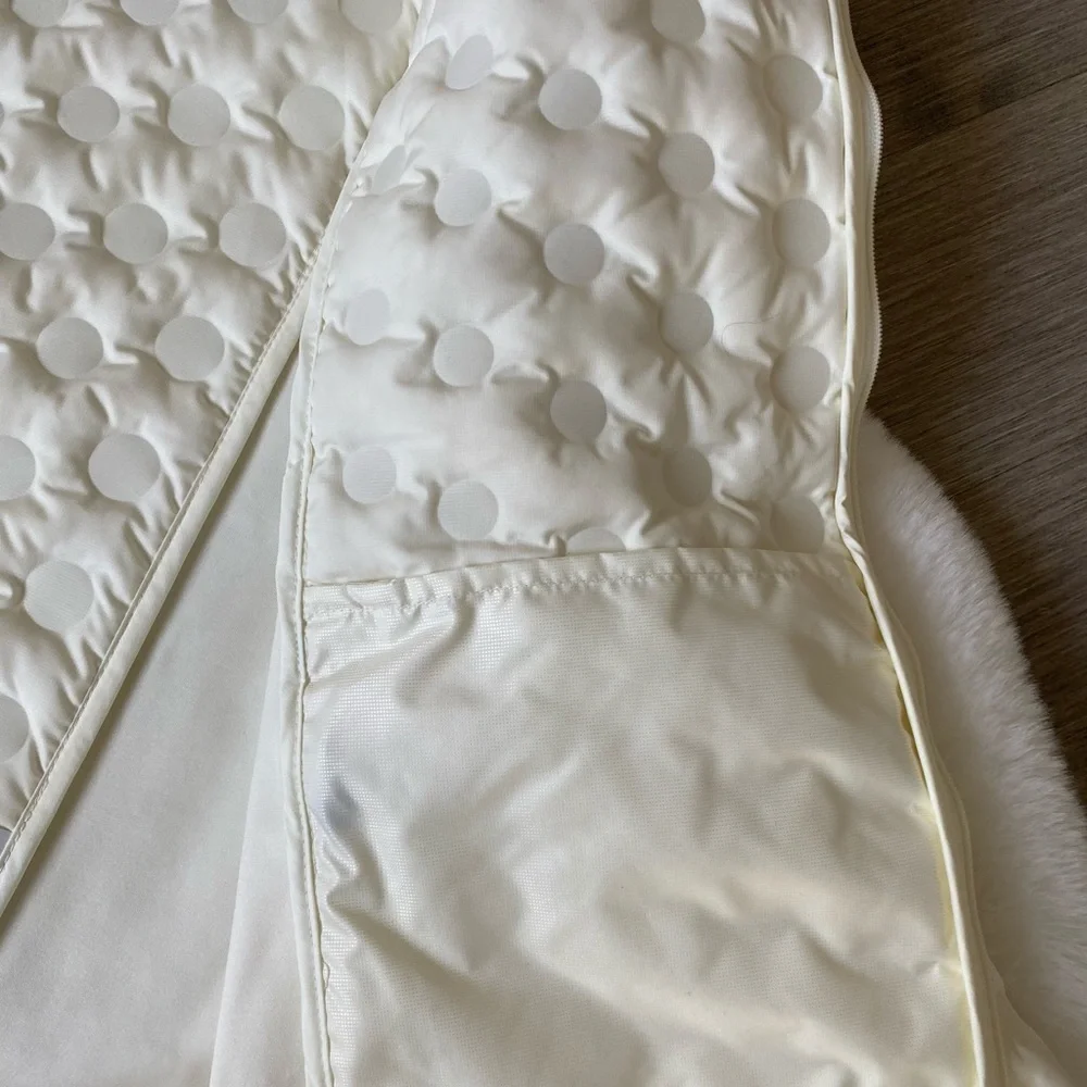 Nike Aeroloft Running Jacket - Picture 4 of 7